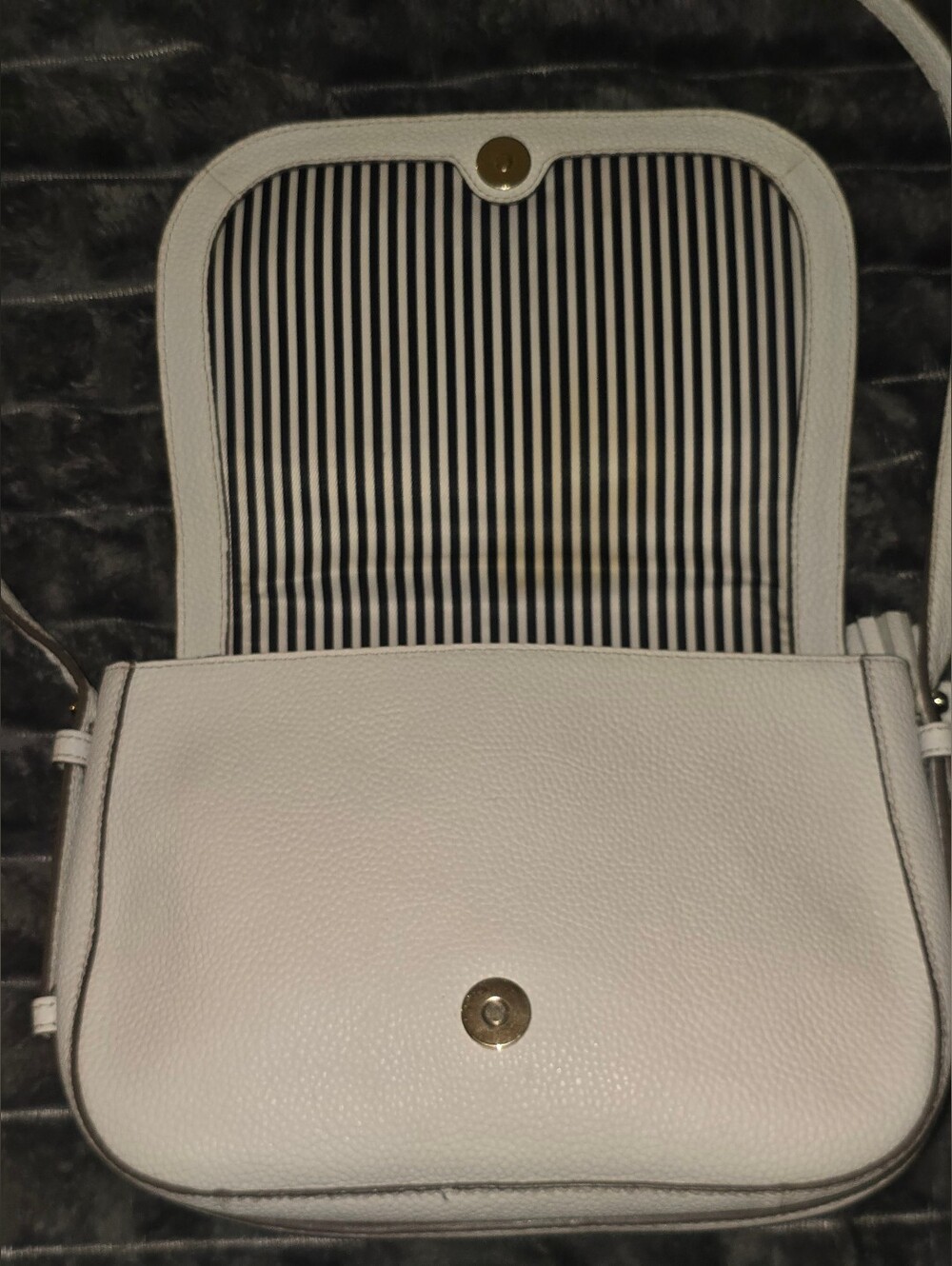 Kate Spade Orchard Street Penelope White Pebbled Leather Crossbody Bag EUC - Picture 9 of 16